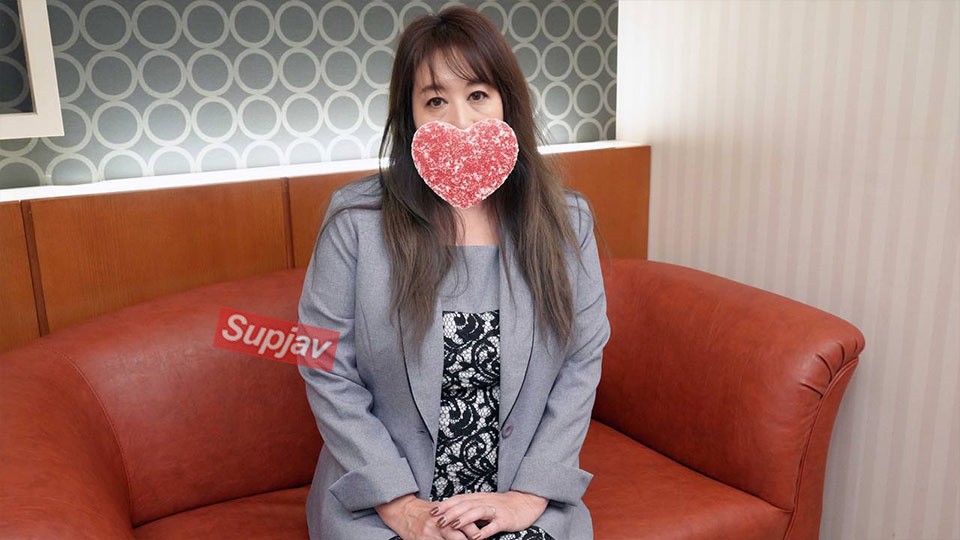 FC2PPV-4782803 (High Quality Bonus, Face Revealed, Uncensored) 50-Something Mature Wife Interview POV