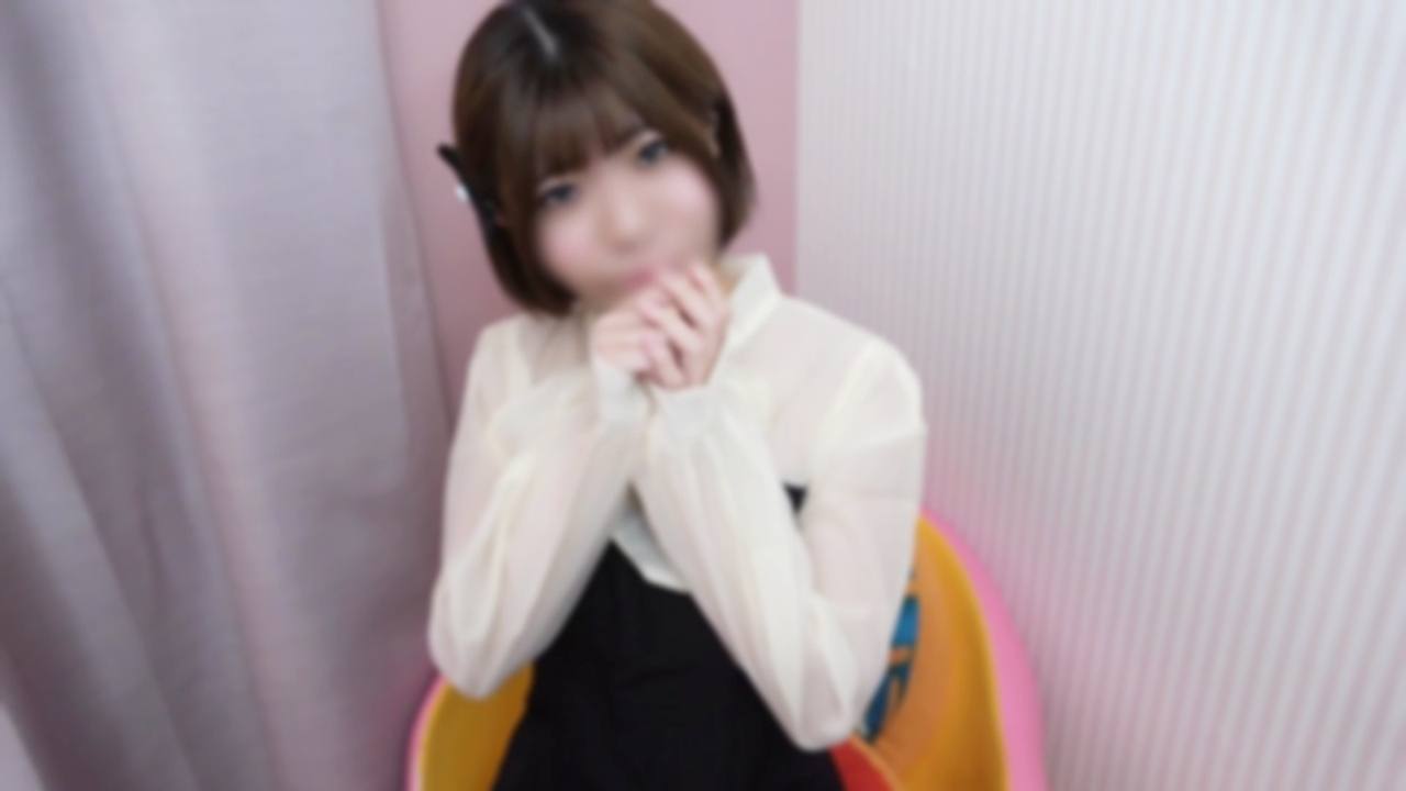 FC2PPV 4777892 [First Shoot/4 Ejaculations] A Cute, Petite Nurse With Short Hair Turns On Her Erotic Switch And Squeezes My Dick Hard. She Takes Home The Huge Load Of Semen Left In Her Pussy.